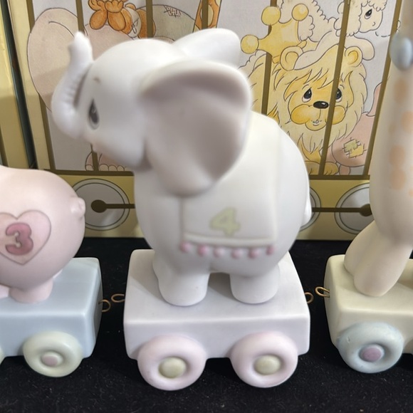 VTG 1985 Enesco Precious Moments Birthday Series Train Set 6 Piece set - Picture 3 of 5